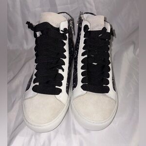 Black and White High-Top Sneakers. P448
